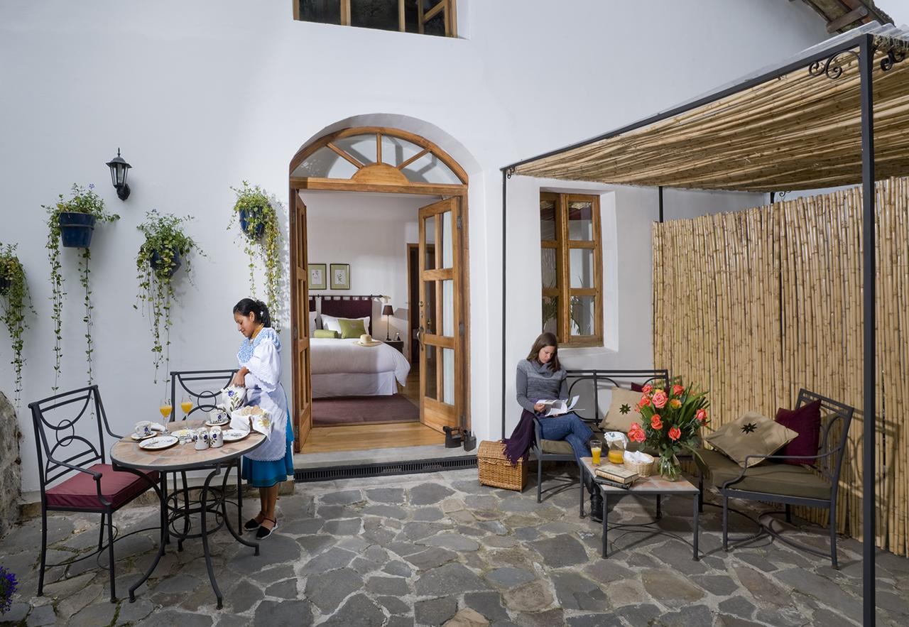 Hacienda Zuleta Hotel Exterior photo